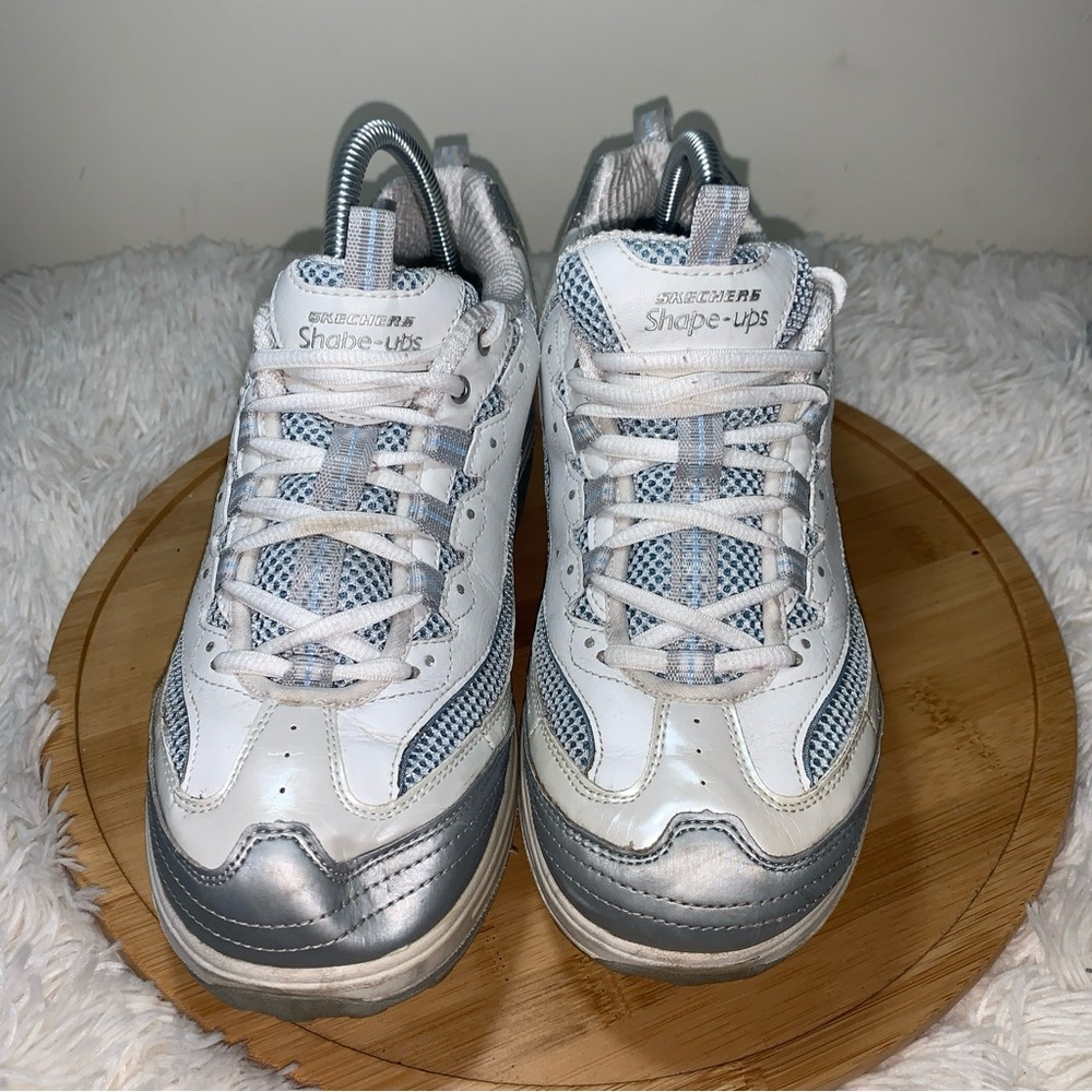 SKECHERS Shape-ups Womens White Silver Athletic Toning Shoe Sz 10